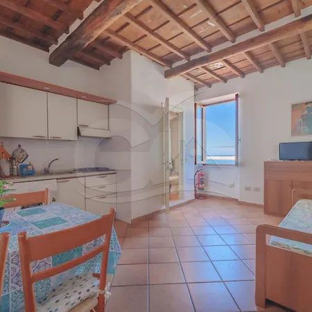 דירה Casa Vittoria Sul Lungomare - Goelba *