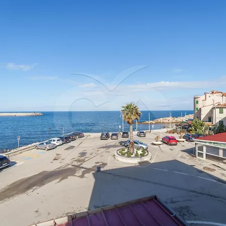 Casa Vittoria Sul Lungomare - Goelba Lejlighed *